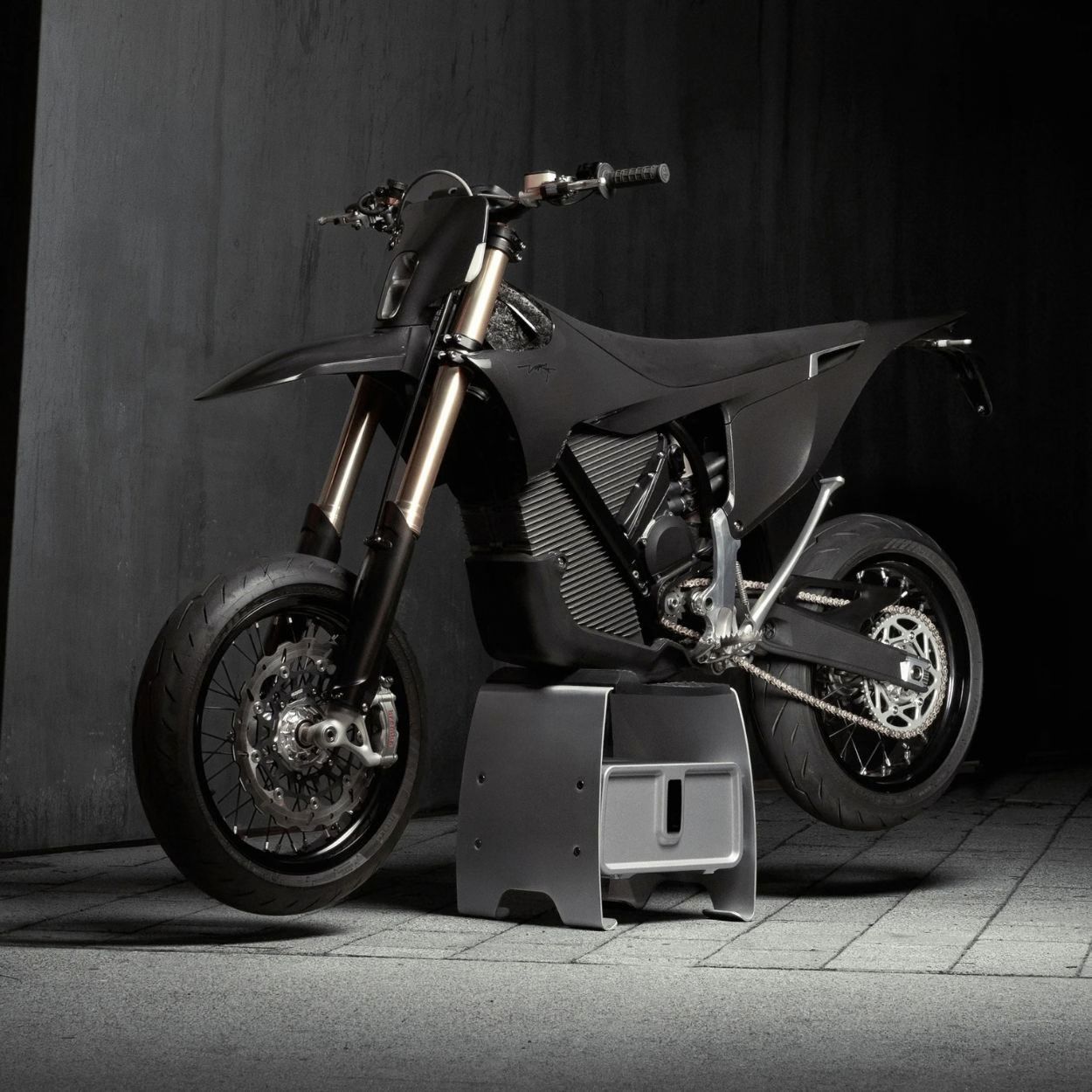Motocicleta eléctrica STARK VARK SM SKÖLL - Imagen 4